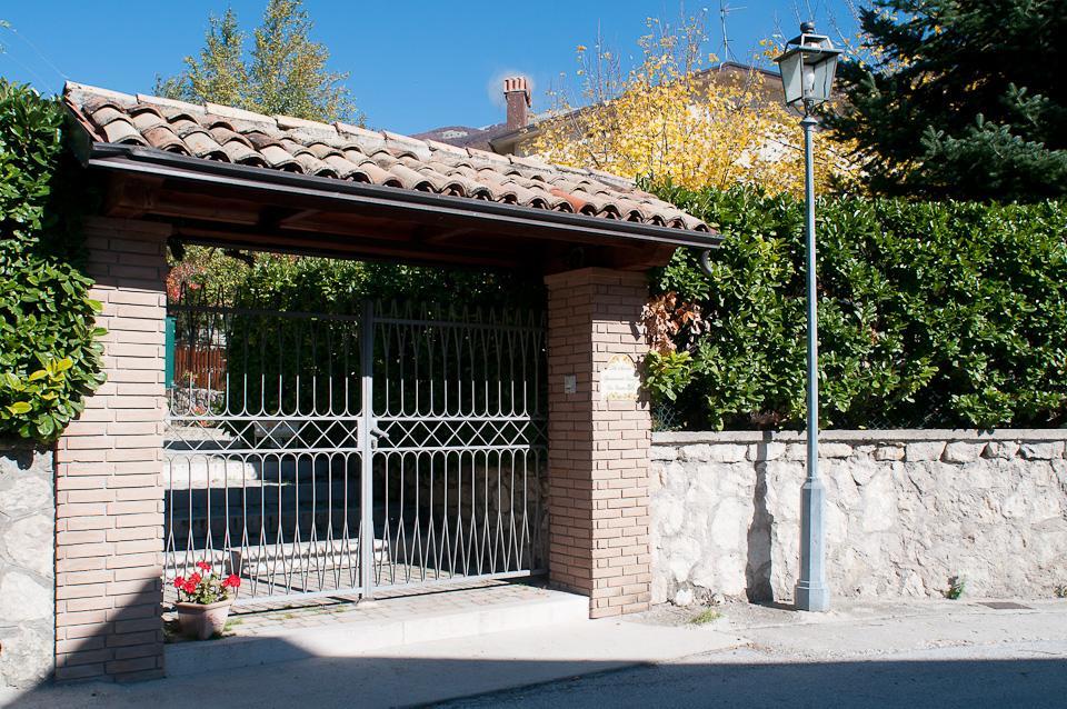 Appartamenti De Sanctis Villetta Barrea Exterior photo